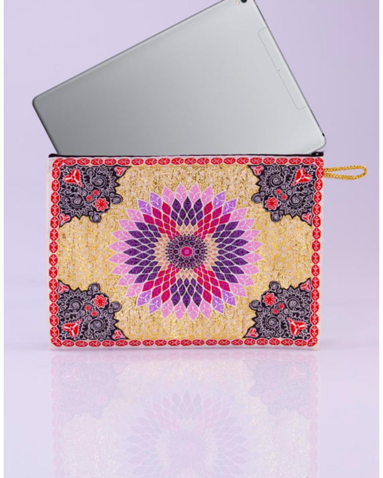 Laptop Holder