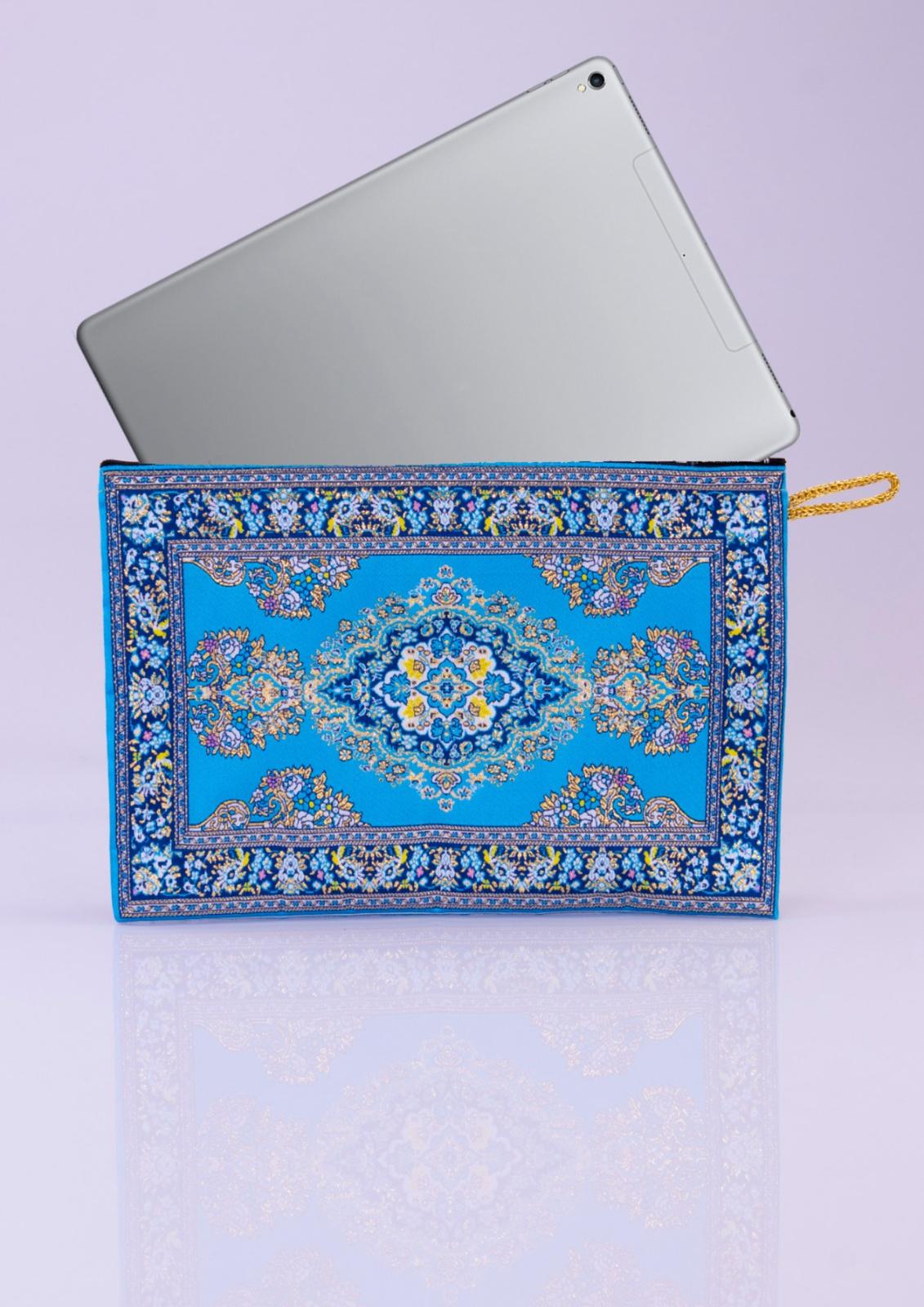 Laptop Holder